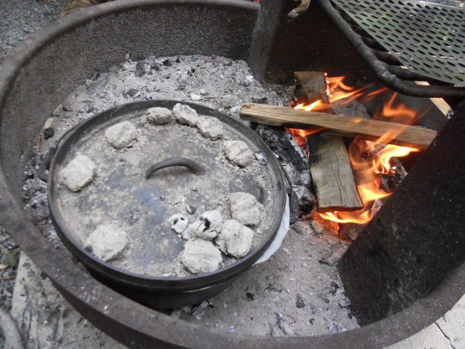 Delicious Dutch Oven Recipes for the Outdoors