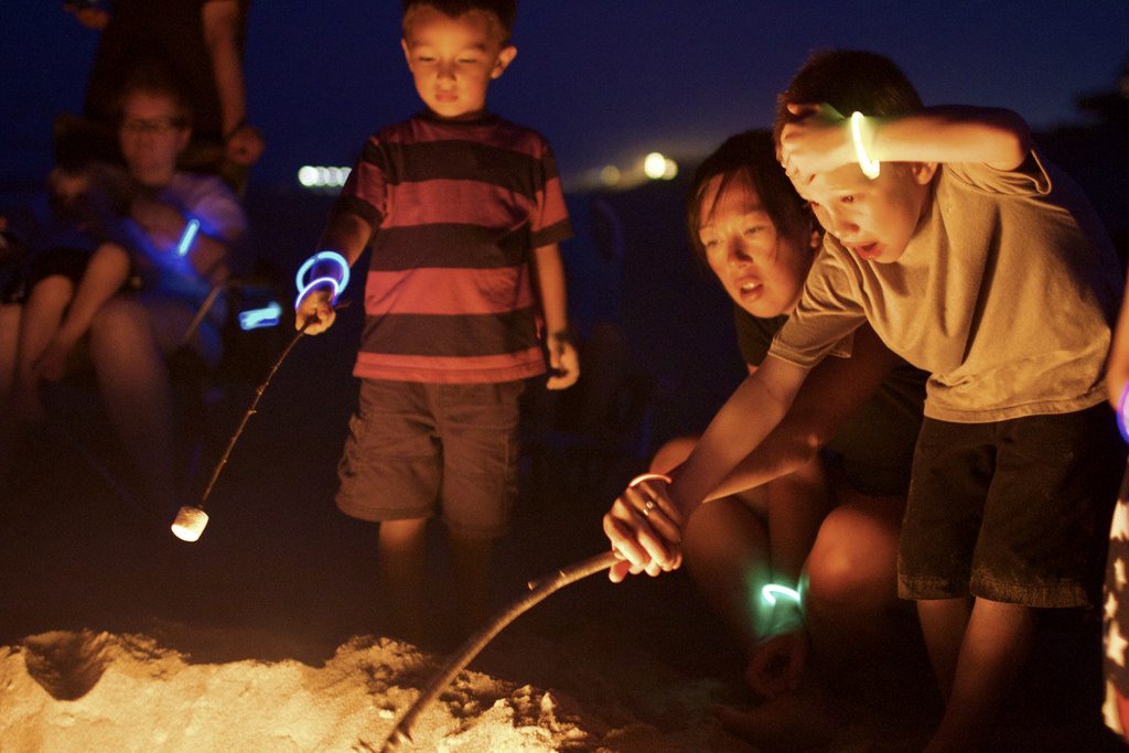 7 Tasty Campfire Marshmallow Desserts